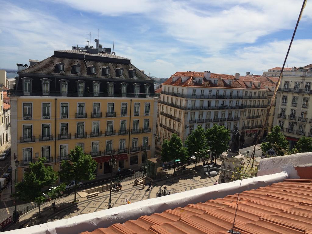 The Blue House - Camoes Cool Loft Daire Lisboa Oda fotoğraf